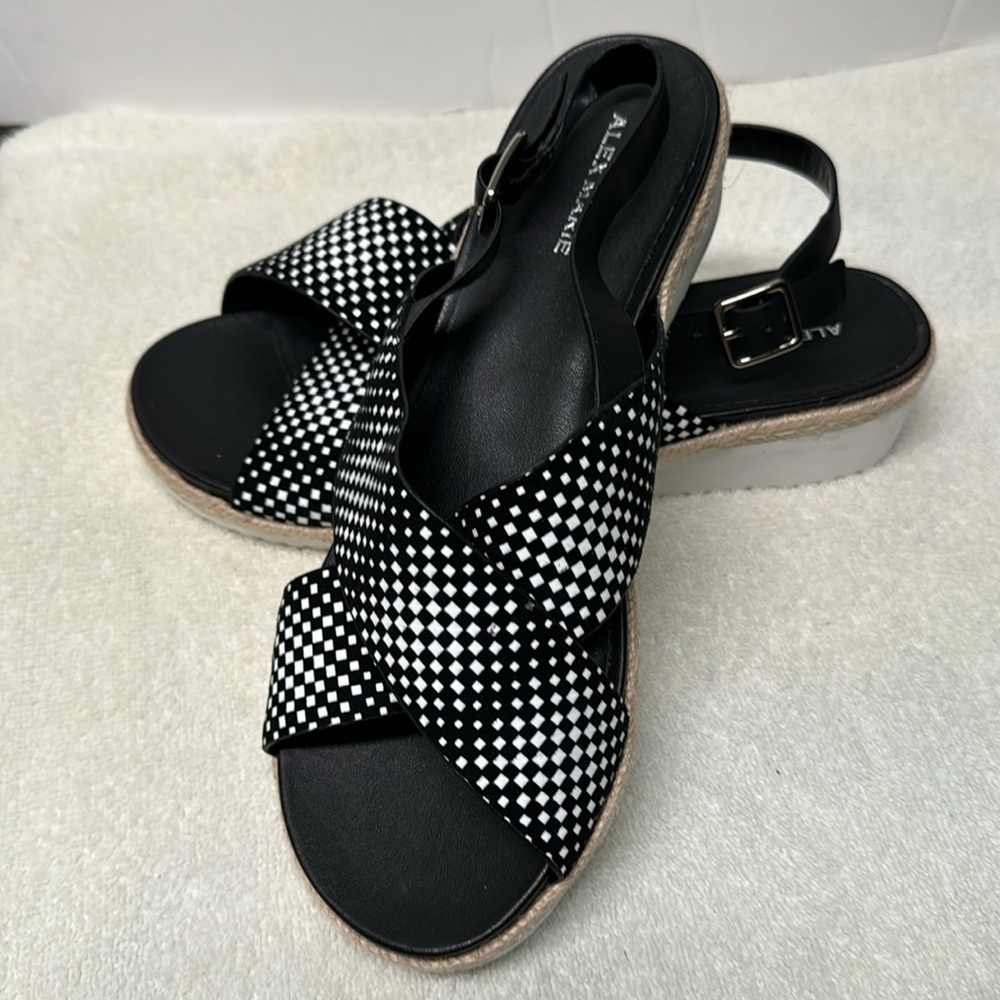 Alex Marie‎ Biciane Cross-Band Black & White Wedge Leather Sandals Size 8.5